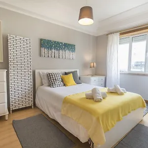 Lovelystay - Charming Marques Flat Apartamento